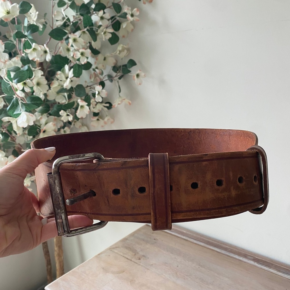 Vintage Weightlifting Leather Belt